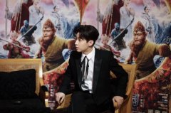 刘宪华郎朗惊喜跨界联手 演绎动人《女儿情